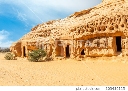 Jabal al Banat complex of nabataean tombs, Hegra, Al Ula, Saudi Arabia 103430115
