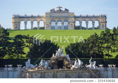 Schonbrunn Palace in Vienna, Austria Schonbrunn Palace in Vienna, Austria 103430688