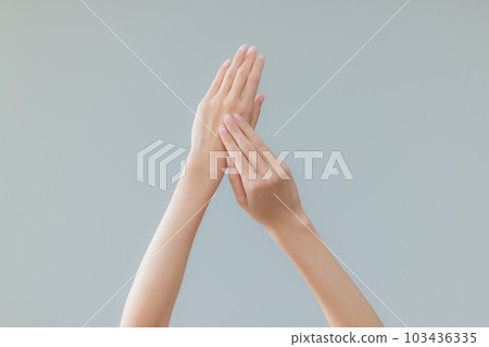 女手 女手 103436335