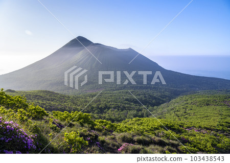 霧島山脈的美山霧島 霧島山脈的美山霧島 103438543