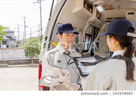 Ambulance image of paramedics 103439085