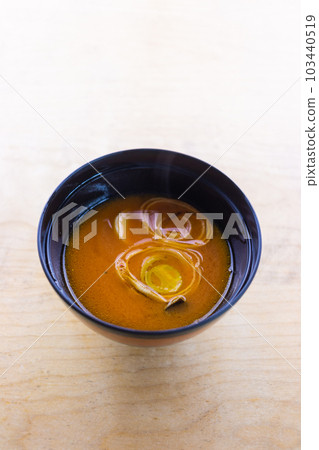 red miso soup 103440519
