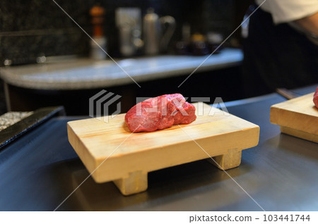 Hyogo Kobe Kobe beef 103441744