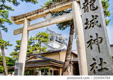Aichi Okazaki Castle ~Tatsujo Shrine Torii and Tenshu~ Aichi Okazaki Castle ~Tatsujo Shrine Torii and Tenshu~ 103444764