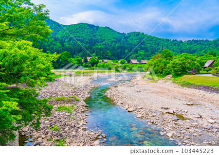 Shirakawa-go和Kamogawa Shirakawa-go和Kamogawa 103445223