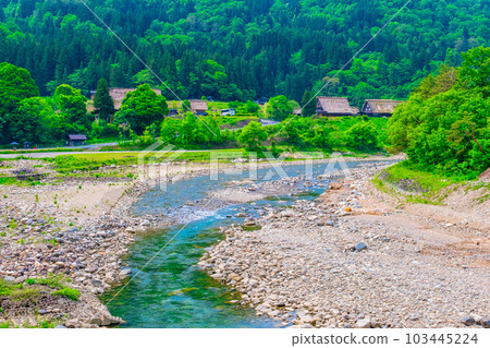Shirakawa-go and Kamogawa 103445224