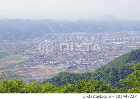 從旅節山眺望出雲平原 從旅節山眺望出雲平原 103447727