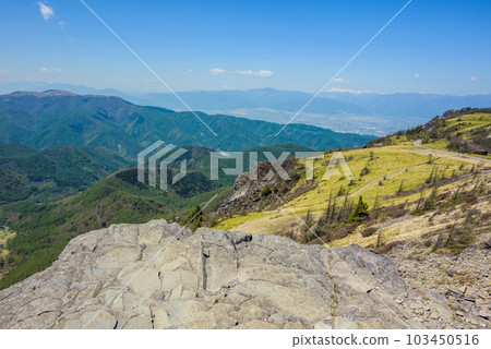 Ougatou和Plank Joints的景色[初夏的Utsukushigahara Highland] 103450516