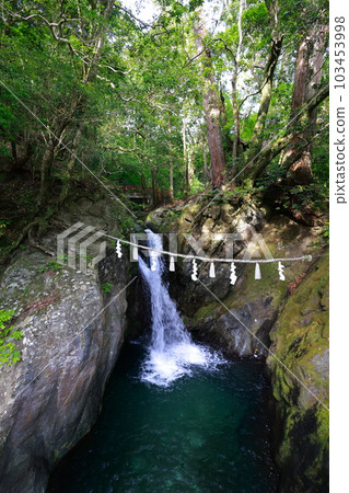 Nyukawakami Shrine Waterfall Nyukawakami Shrine Waterfall 103453998