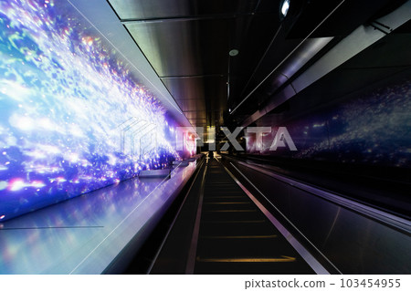 江之島的自動扶梯 Esker 江之島的自動扶梯 Esker 103454955