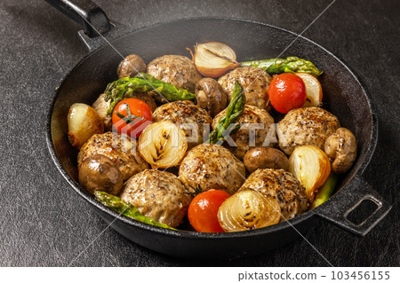 漢堡牛排在家做飯 漢堡牛排在家做飯 103456155