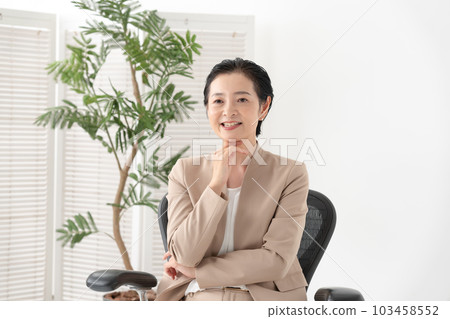 說話的女人 103458552