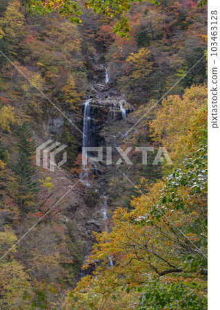 Jao Falls in autumn 103463128