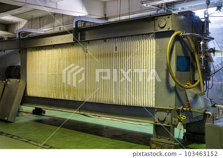 Japanese sake automatic mashing machine 103463152