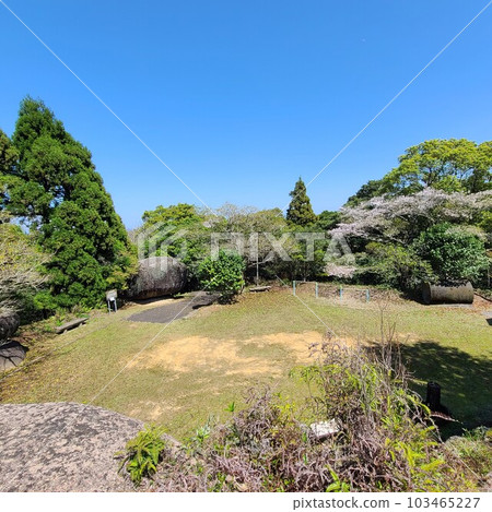 Noda's Strange Stones, Kabira Rural Park Megaliths, When Cherry Blossoms Bloom, Noda Town, Izumi City, Kagoshima Prefecture Noda's Strange Stones, Kabira Rural Park Megaliths, When Cherry Blossoms Bloom, Noda Town, Izumi City, Kagoshima Prefecture 103465227
