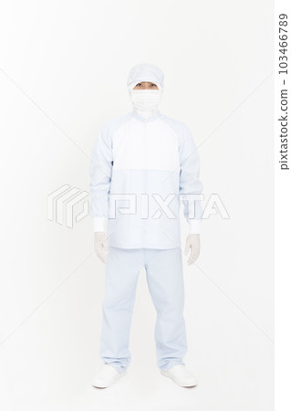 一個穿著防護服的男人的肖像 103466789