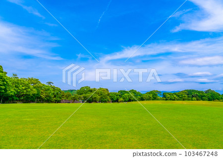 Shinmaru Square in Kanazawa Castle Park 103467248
