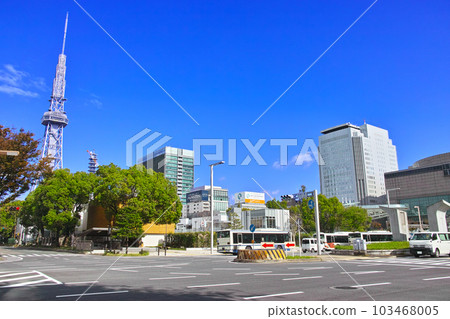 愛知縣名古屋市的城市景觀，從 Sakae 的 Nishikidori Hisaya 十字路口看到的城市景觀 103468005