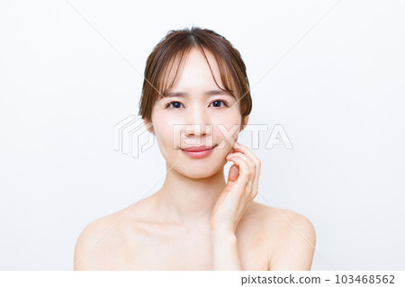 Beauty image 103468562