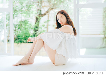 年輕女性護膚、美容、脫毛、飲食形象 103469141