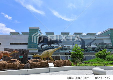 JR Fukui Station West Exit Station Square (Dinosaur Square) JR Fukui Station West Exit Station Square (Dinosaur Square) 103469659