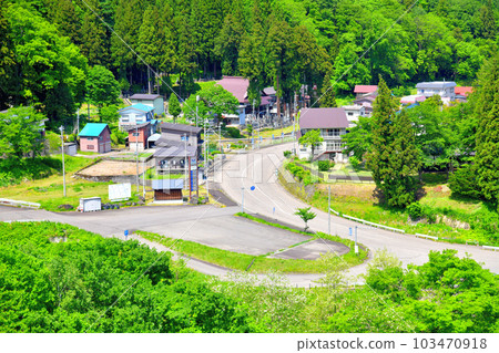 Overlooking the area around the site of Sekikawa Sekisho (Myoko City, Niigata Prefecture) [May 2023] 103470918