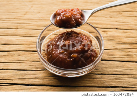 Doubanjiang served on a small plate (natural taste) 103472084