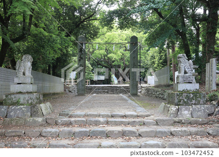 磯野神社、途徑（神社事務所前） 103472452