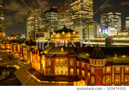 Night view of Tokyo station brick station building 103474593