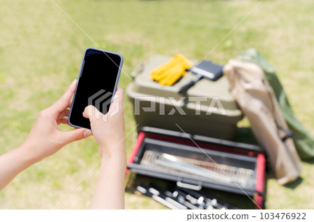 休閒裝備和手機照片 103476922