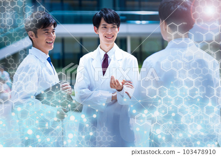 Researchers having a meeting at the research institute Photography cooperation "LINK FOREST" 103478910