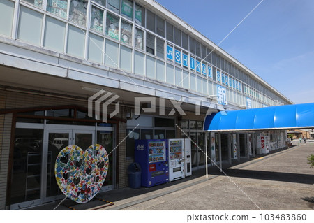 JR Shingu Station JR Shingu Station 103483860