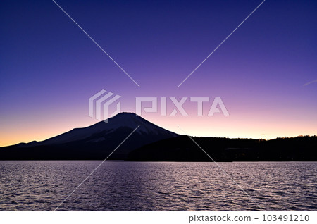 富士山在暮光之城 富士山在暮光之城 103491210