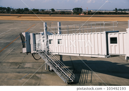 [#Sendai Airport] Boarding bridge 103492193