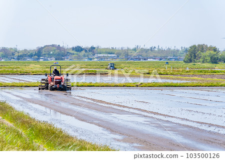 Rice planting plowing spring tractor handle Rice planting plowing spring tractor handle 103500126
