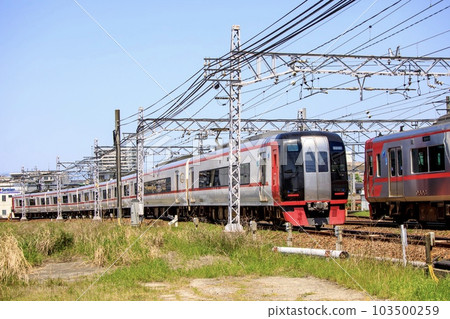 名鐵特急琵琶島支線附近運行 名鐵特急琵琶島支線附近運行 103500259