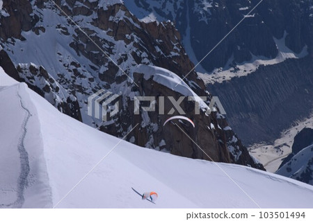 Paragliding flight in the French "Mont Blanc" mountain range 103501494