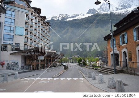夏蒙尼的街道，勃朗峰腳下的小鎮 103501804