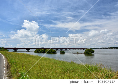 Lake Kasumigaura Bridge in Namegata City, Ibaraki Prefecture 103502552