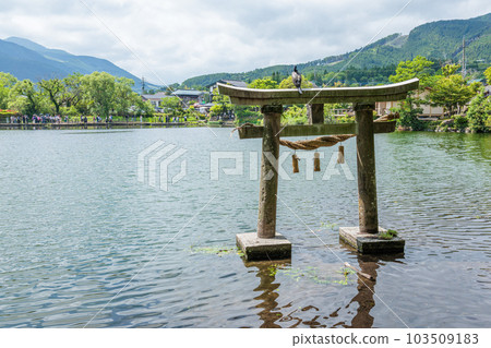 Yufuin Kinka Lake 103509183