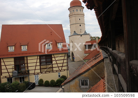Old town and ramparts of Nordlingen, Germany 103509598