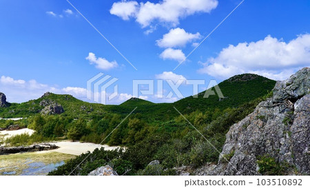 Futamigaura and mountains in Izena Island, Okinawa Prefecture 103510892