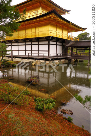 Rokuonji Temple Kinkakuji and Kyoko Pond Rokuonji Temple Kinkakuji and Kyoko Pond 103511820