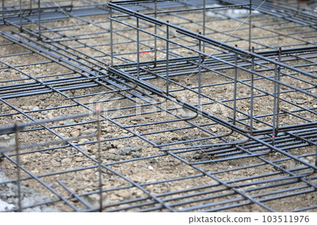 Dirt floor reinforcing bars for house foundations Dirt floor reinforcing bars for house foundations 103511976