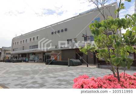 JR Iyo-Saijo Station 103511993