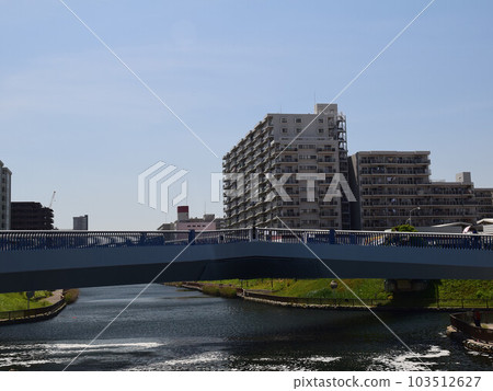 東京市中心綠道公園、高層公寓、橋樑 103512627