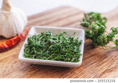 homemade dried parsley homemade dried parsley 103515258