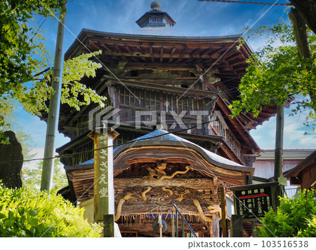 Blue sky in early summer and Aizu Sazaedo, Mt. Iimori, Aizuwakamatsu City, Fukushima Prefecture Blue sky in early summer and Aizu Sazaedo, Mt. Iimori, Aizuwakamatsu City, Fukushima Prefecture 103516538