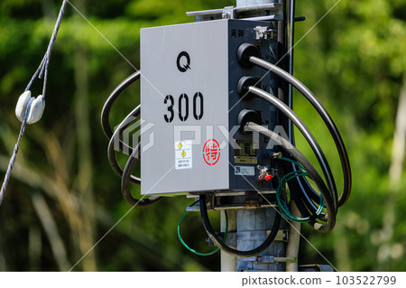 Current transformer for low voltage instrument Current transformer for low voltage instrument 103522799