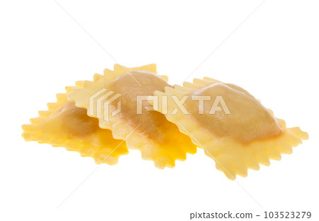 ravioli isolated ravioli isolated 103523279